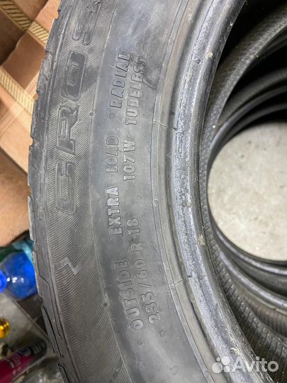 Continental ContiCrossContact UHP 235/60 R18