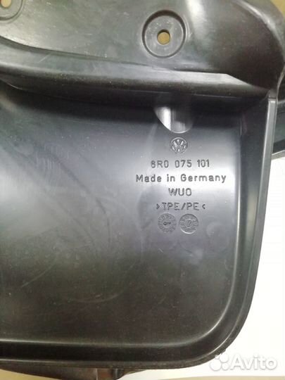 Комплект брызговиков задних VW polo 6R0075101