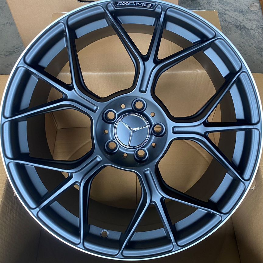 Литые диски Mercedes-Benz 8.5×R19 5×112
