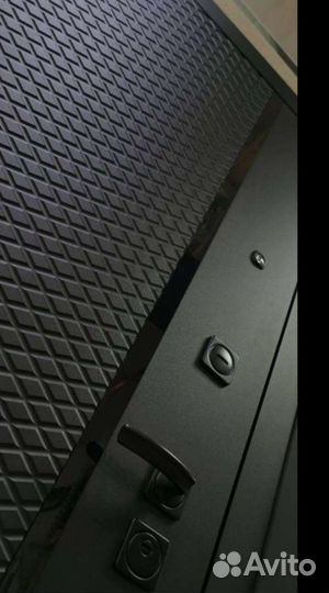 Входные стальные металлические двери (склад-7)