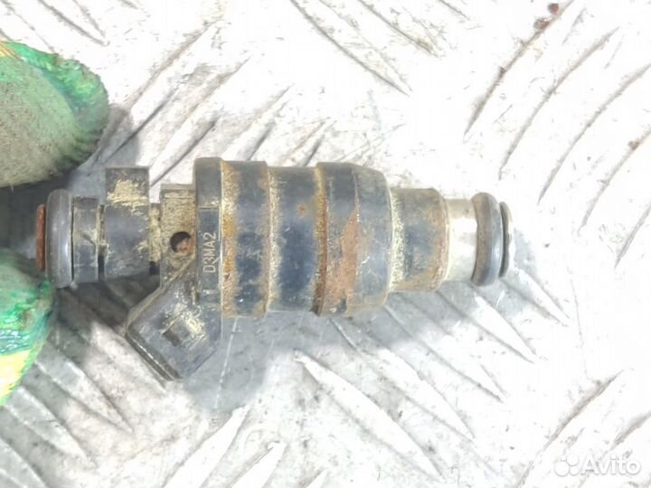 Форсунка двигателя Peugeot 306 1993 2003