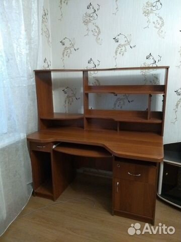 Компьютерный стол