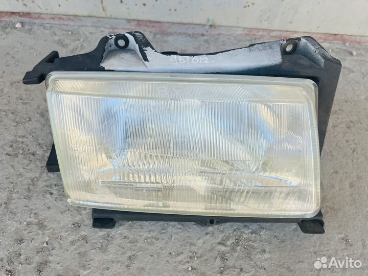 Фара правая Фиат Скудо-1