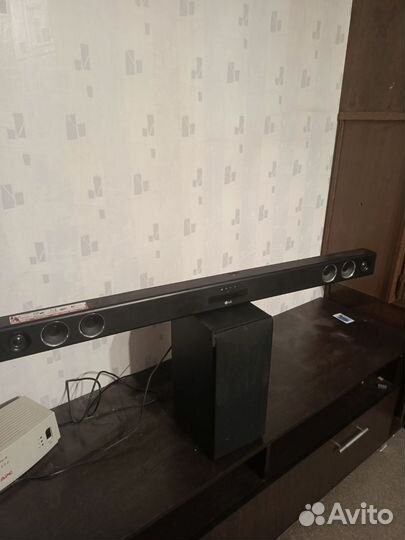Саундбар lg