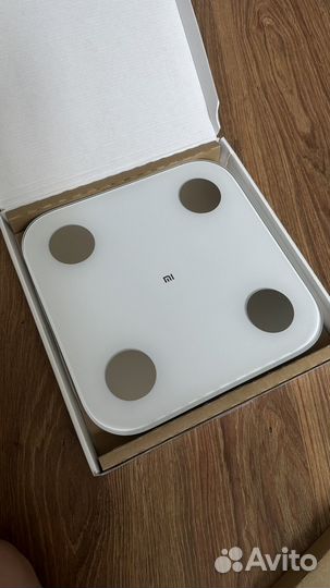 Умные весы Xiaomi Mi Body Composition Scale 2