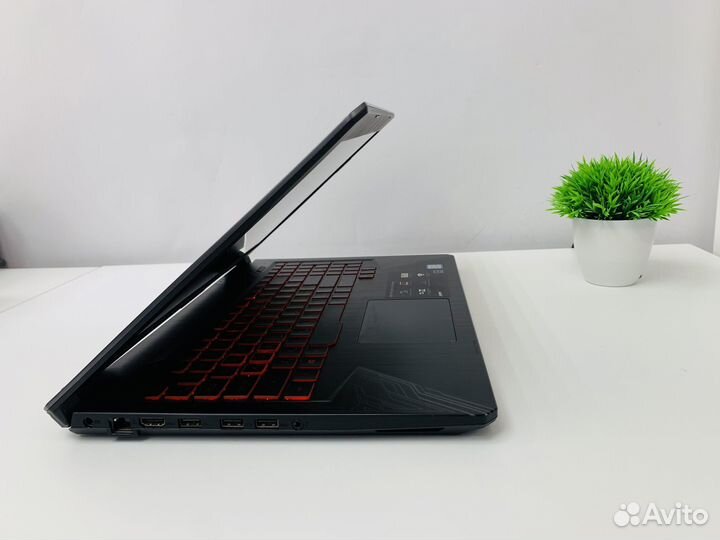 Игровой ноутбук asus