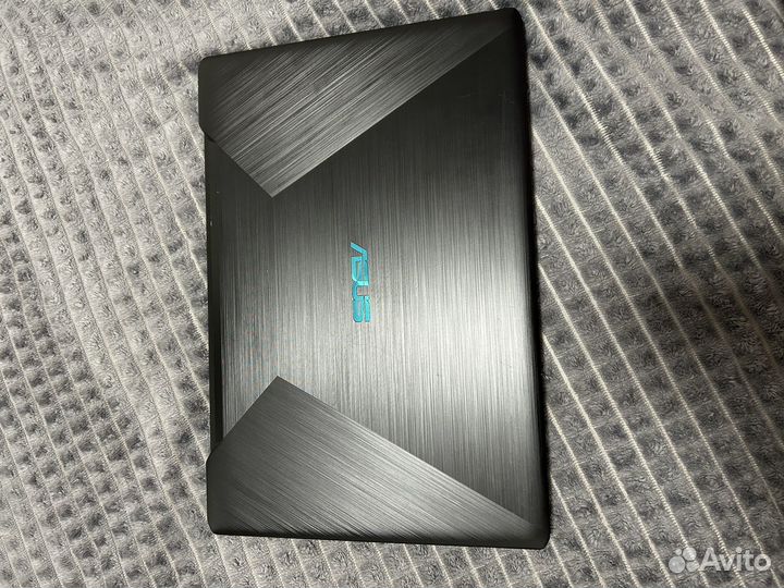 Игровой ноутбук asus
