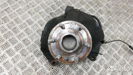 Ступица передняя левая chevrolet suburban GMT800