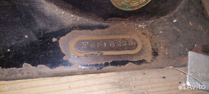 Швейная машинка singer