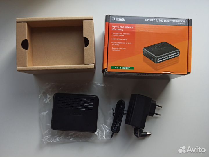 Коммутатор D-Link DES-1005A