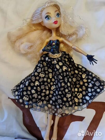 Кукла Монстер хай Дана Джонс