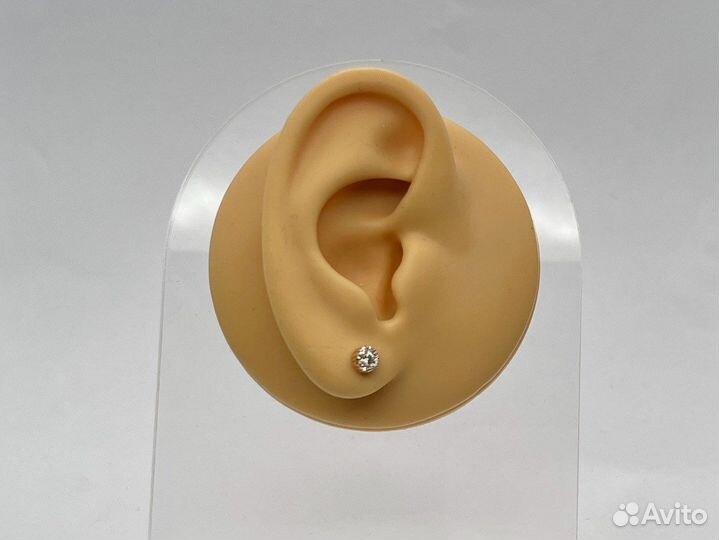 Золотые серьги 585 пробы