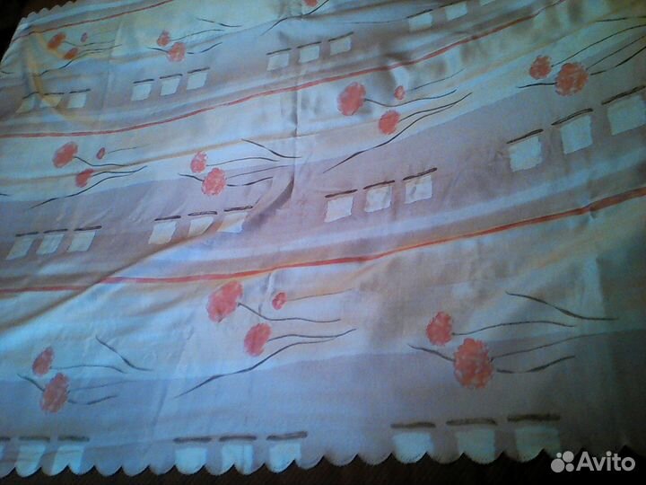 Шторы и скатерть. Простыня махровая на резинке