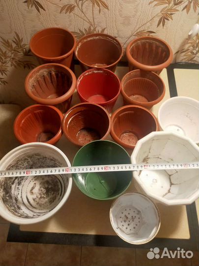 Цветочные горшки б/у