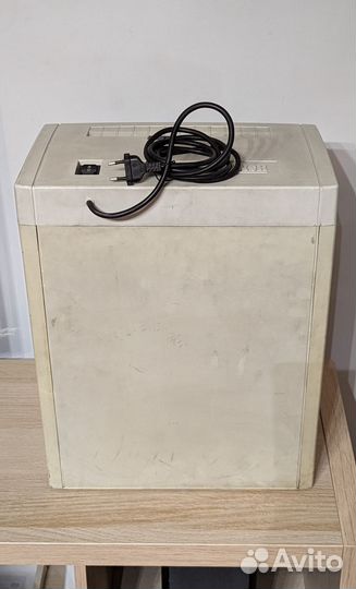 Шредер для бумаги HSM 100