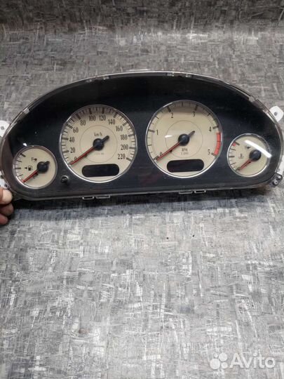 Щиток приборов Додж караван Вояджер 4
