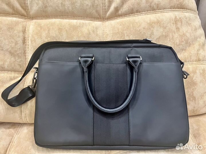 Сумка для ноутбука (новая) Rivacase