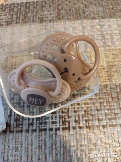 Соска-пустышка силиконовая 6-18 месяцев lovi