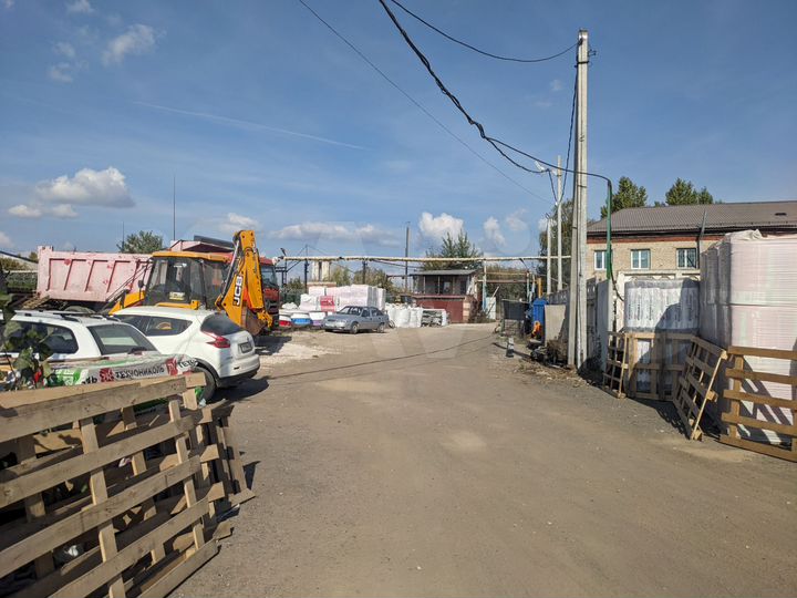 Склад, 940 м²