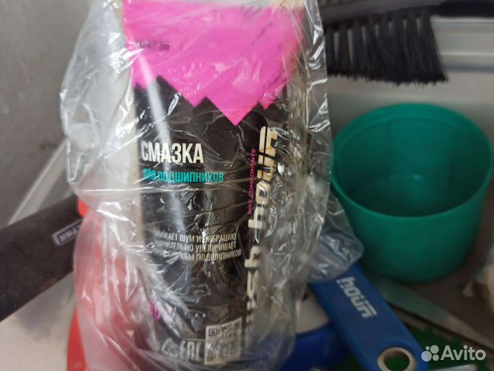 Насос и ключ для коретки и рулевой колонки