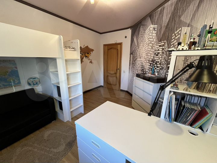 3-к. квартира, 110 м², 6/12 эт.