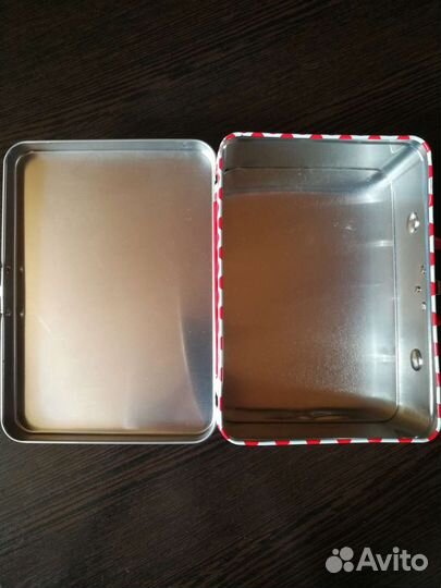 Коробочка металлическая, бьюти- бокс