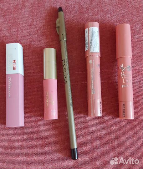 Карандаши помады