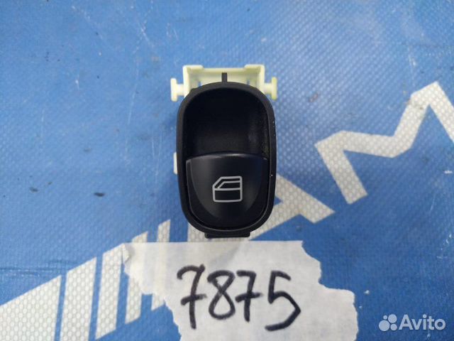 Кнопка стеклоподъемника Mercedes С180 W203 271.946