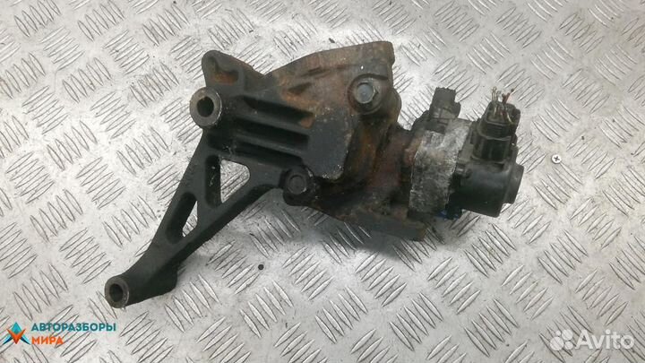 Клапан EGR Nissan Navara D22 рест. 2002