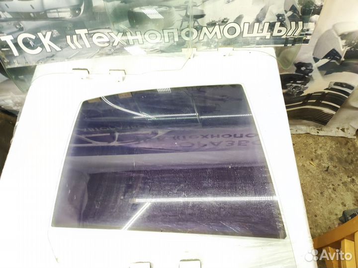 Стекло задней двери Nissan Almera N15