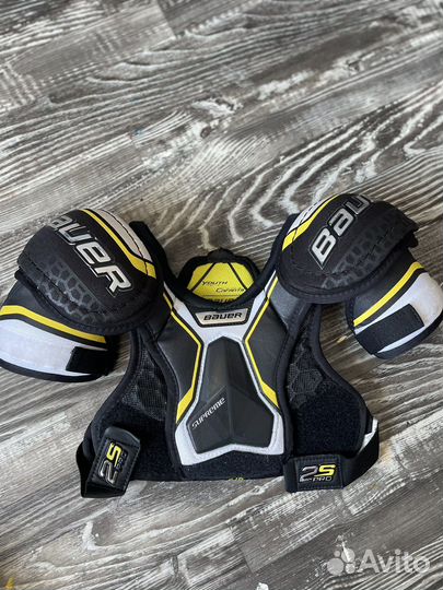 Нагрудник хоккейный bauer supreme
