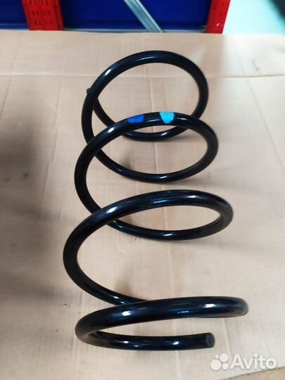 Пружина аморт. передняя правая J31 Nissan 540109W5