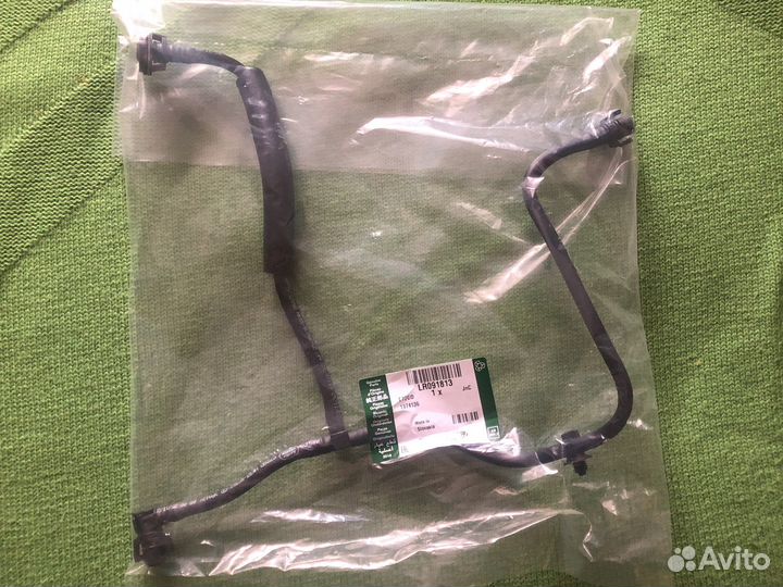 Шланг радиатора Jaguar F-pace