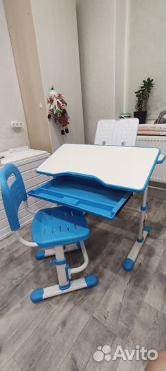 Растущая парта и стул