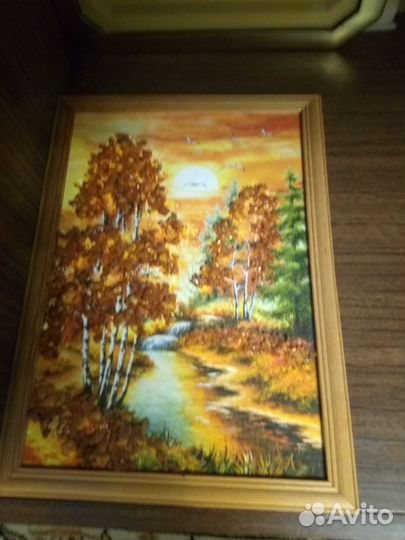 Картина Осень из янтаря