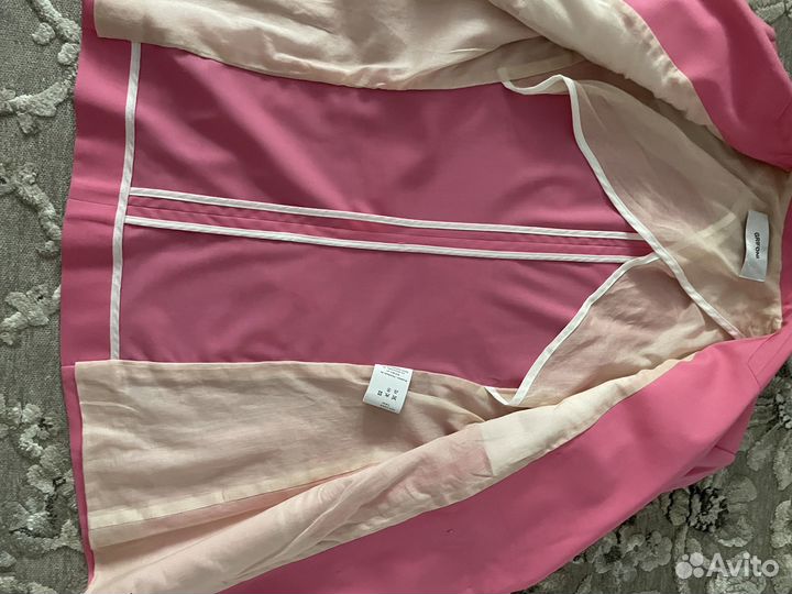 Продам женский пиджак, Италия