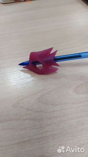 Тренажёр для правильного держания шариковой ручки