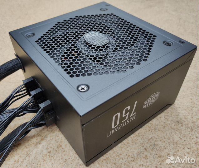 Блок питания Cooler Master MasterWatt 750W
