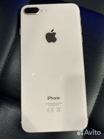 iPhone 8 Plus, 64 ГБ