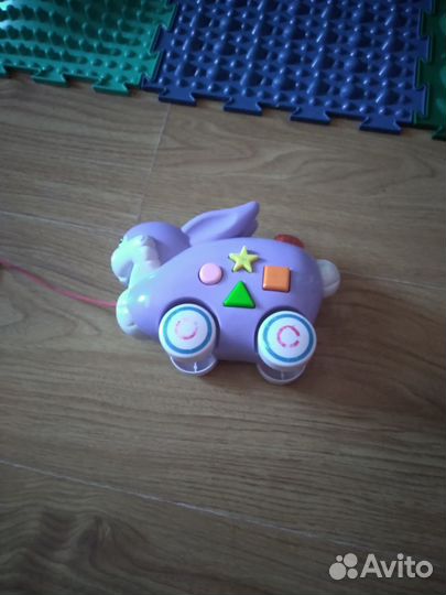 Каталка зайчик