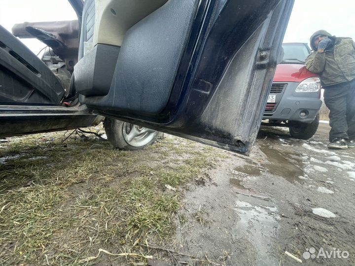 Двери BMW E30 Левая Правая Передняя Задняя