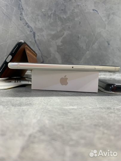 iPhone SE (2022), 64 ГБ