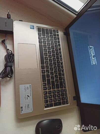 Новенькие ноутбуки из офиса