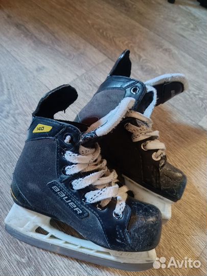 Продам коньки