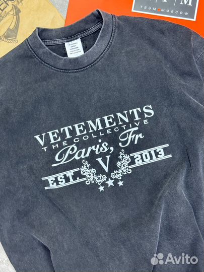 Футболка Vetements