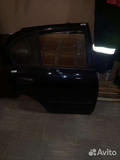 Дверь на nissan almera n 16 e