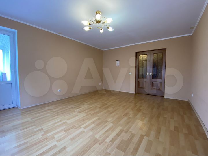 2-к. квартира, 73,8 м², 4/18 эт.