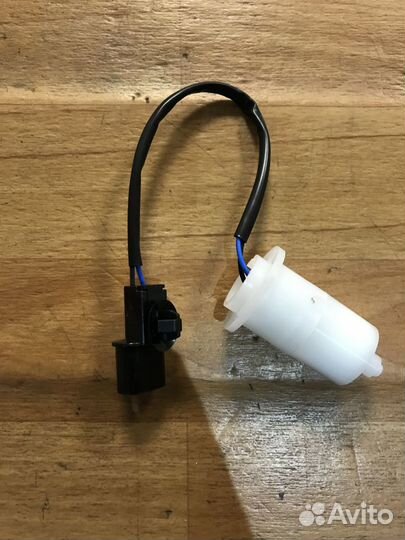 98520h5000. датчик уровня жидкости солярис. датчик уровня омывающей жидкости hyundai. датчик уровня жидкости омывателя рио 3. датчик уровня жидкости солярис.