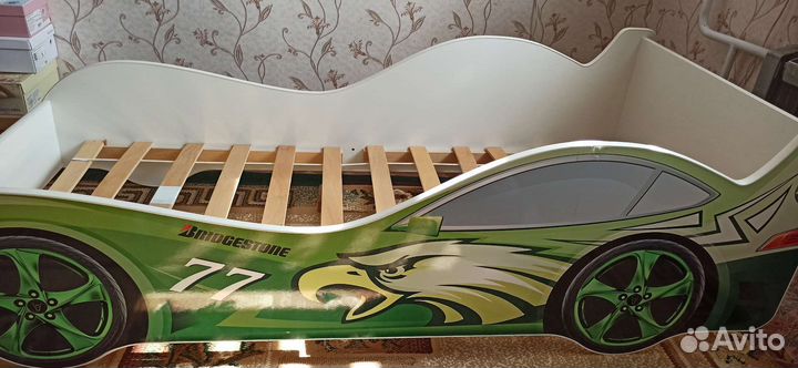 Детская кровать машина бу с матрасом