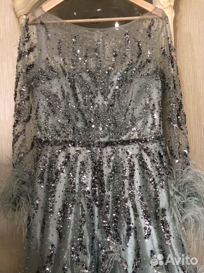Вечернее платье
